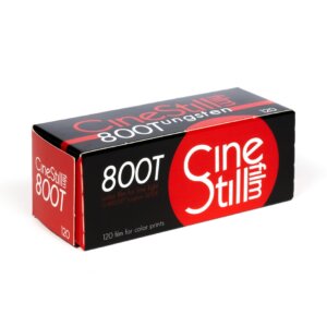 CineStill 800T – 120 Mittelformat Farbnegativfilm (ISO 800, Tungsten)
