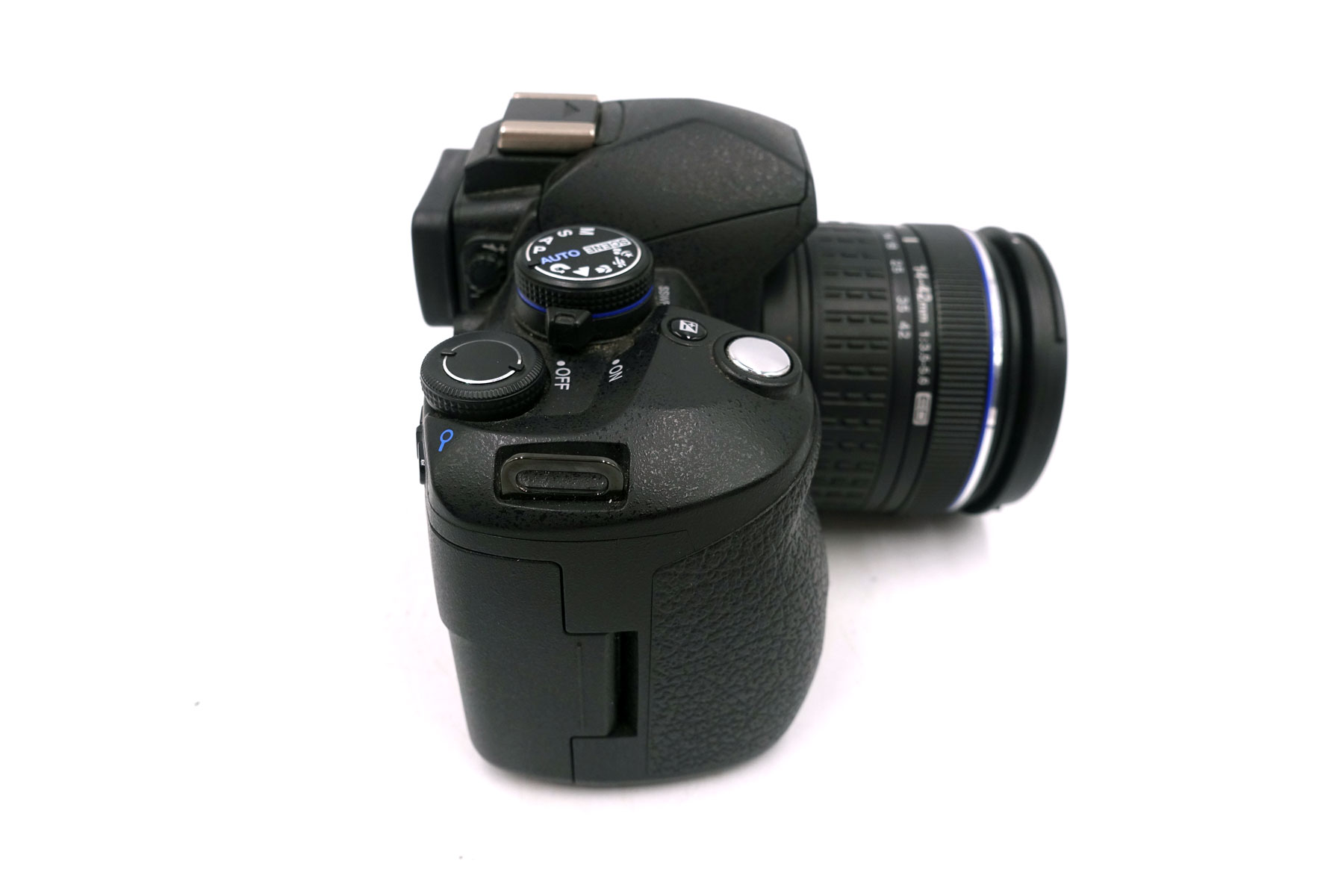 Olympus E-520 Set – Kamera mit Zuiko Digital 14–42mm 3.5–5.6 & 40–150mm 4.0–5.6 – Bild 4