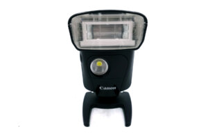 Canon Speedlite 320EX – Kompakter Systemblitz mit LED-Dauerlicht