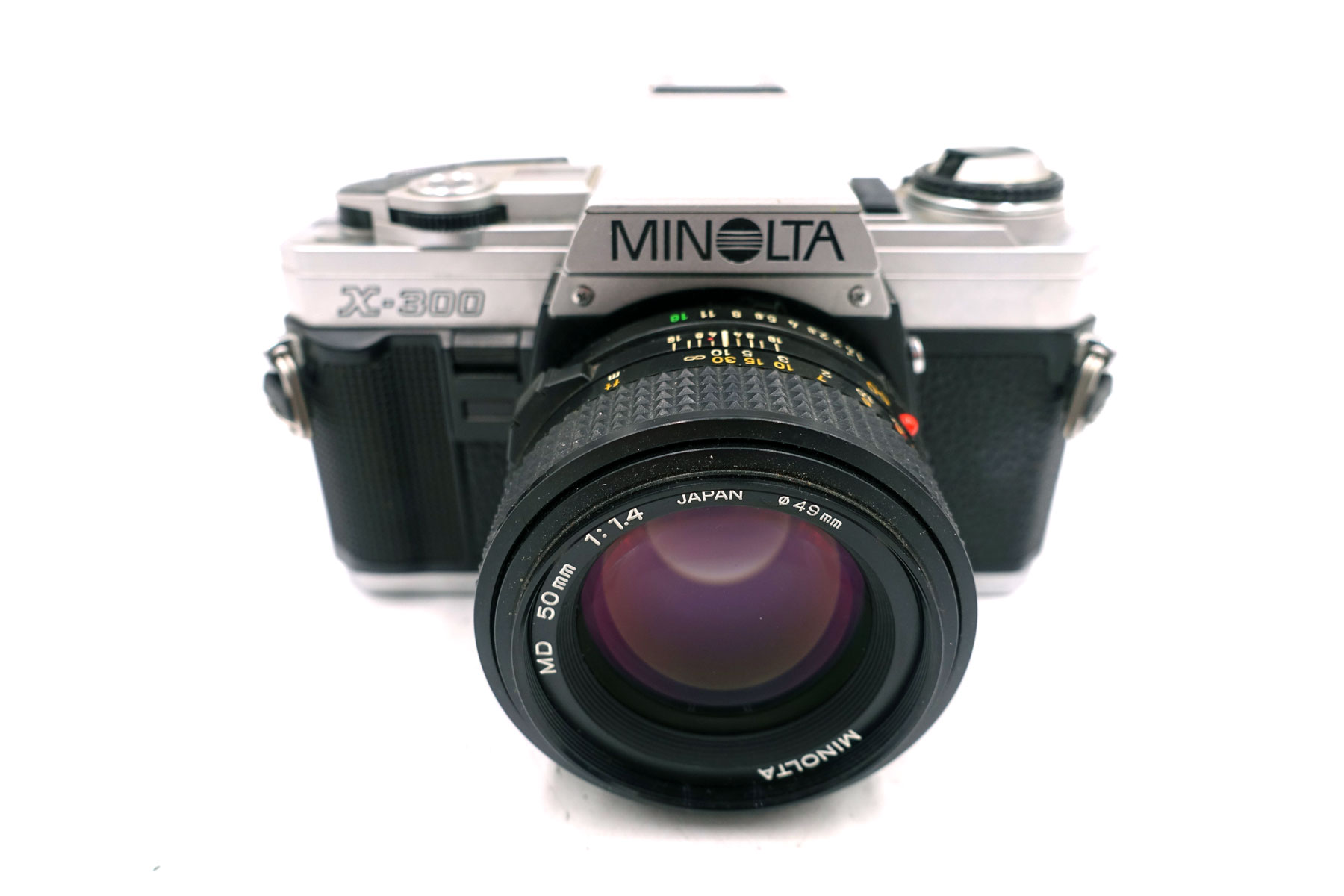 Minolta X-300 mit MD 50mm f/1,4 – Analoge Spiegelreflexkamera – Bild 2