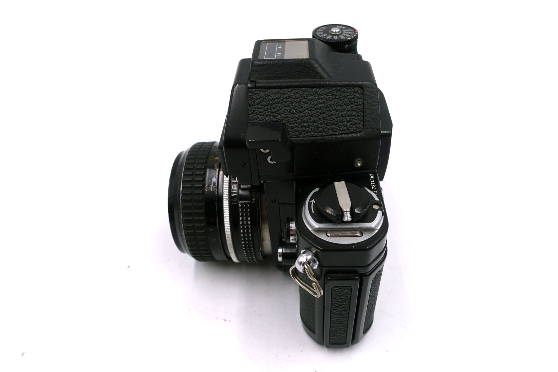 Nikon F2 Schwarz mit Nikkor 50mm f/2.0 – klassische Profi-Spiegelreflexkamera mit lichtstarkem Standardobjektiv – Bild 6